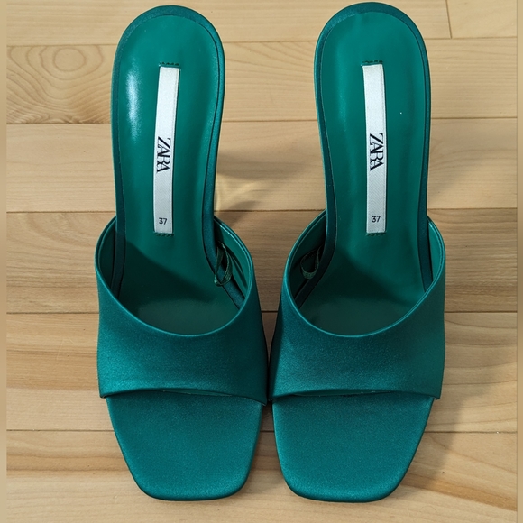 Zara Block Heels - Emerald Green - Picture 6 of 11